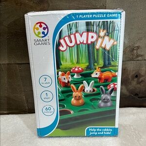 Jump In' Puzzle Game by Smart Games